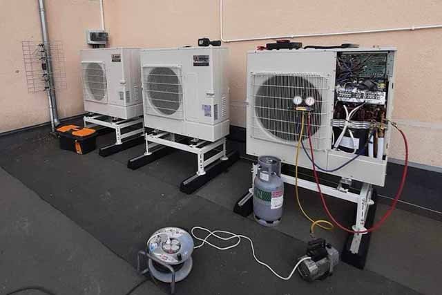 Mitsubishi Electric-eko2siluma-prieziura-2